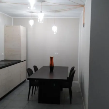 Adamello Peak Apartamento *