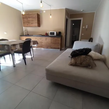 Adamello Peak Apartamento Temù